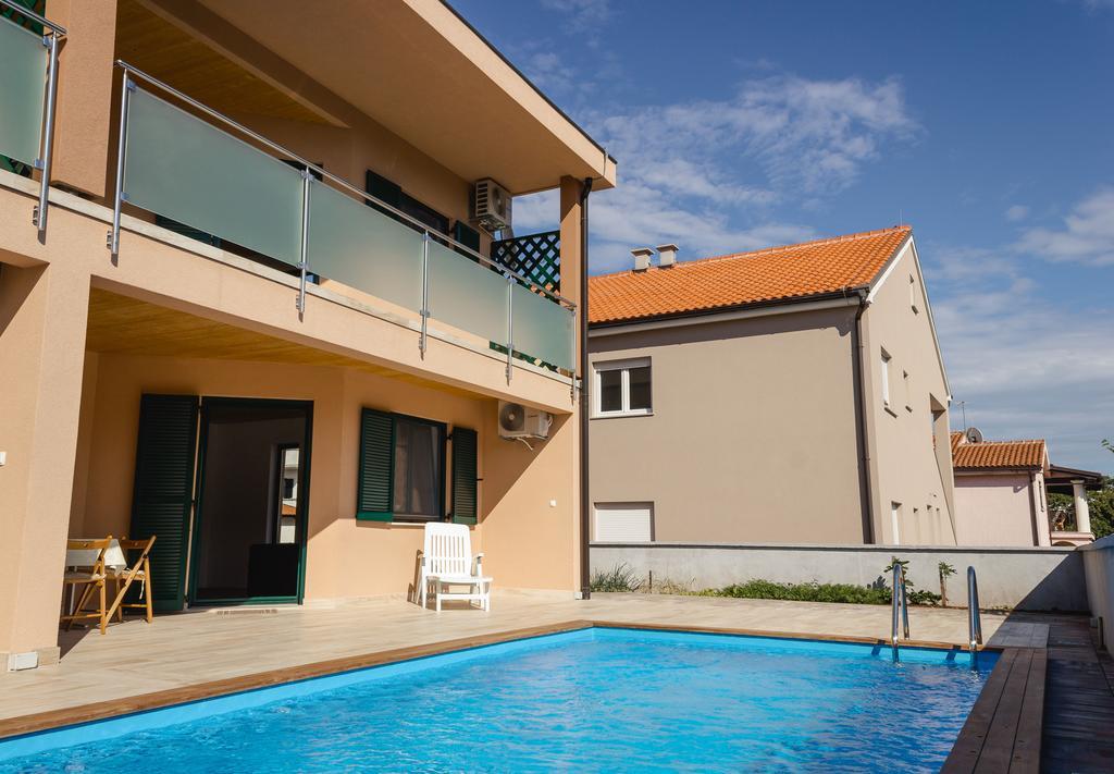 Apartments Dujic Tribunj  Room photo